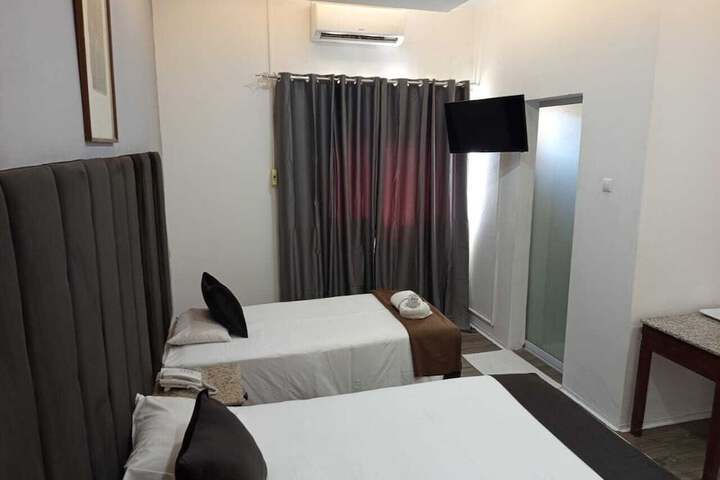 Room 16 of 45
