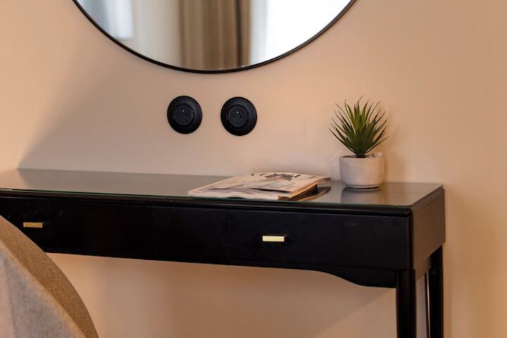 Room 52 of 120