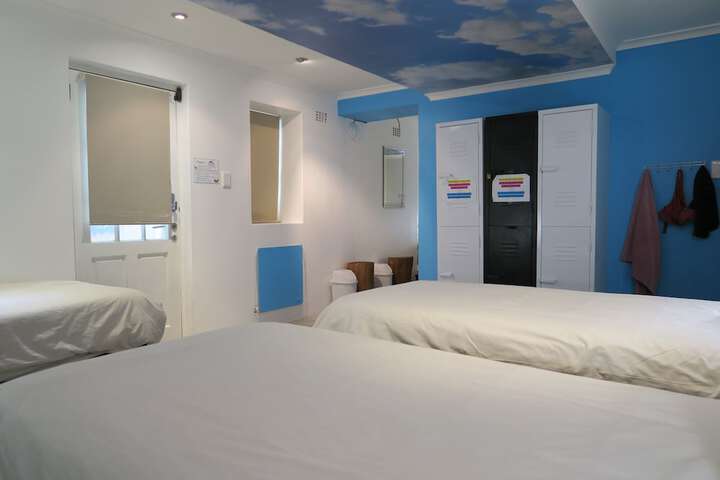 Room 17 of 113