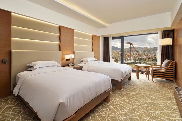 Room 11 of 71