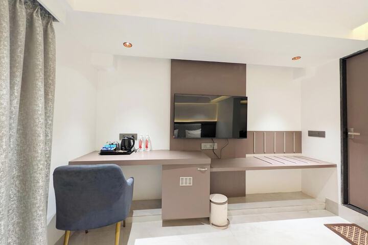 Room 82 of 184