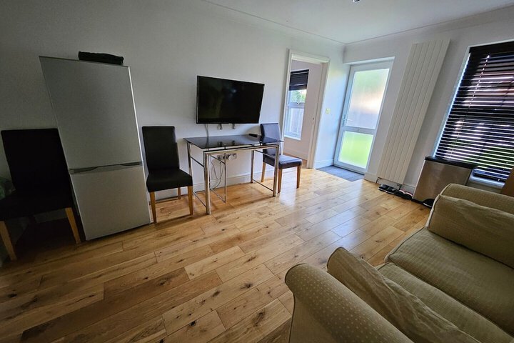 Room 15 of 23