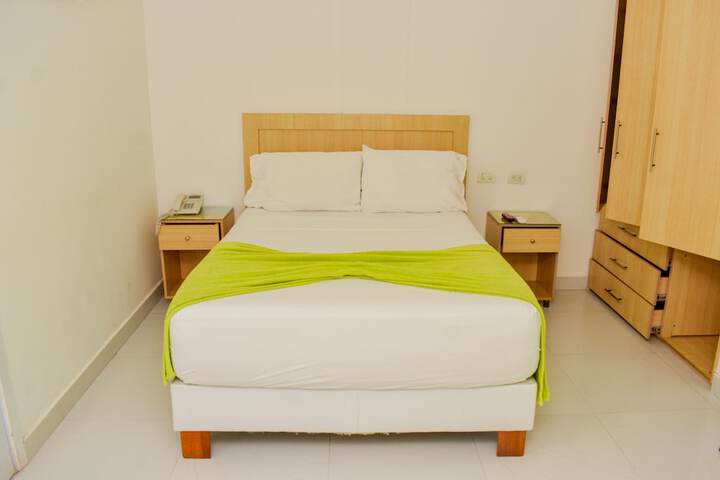 Room 35 of 66