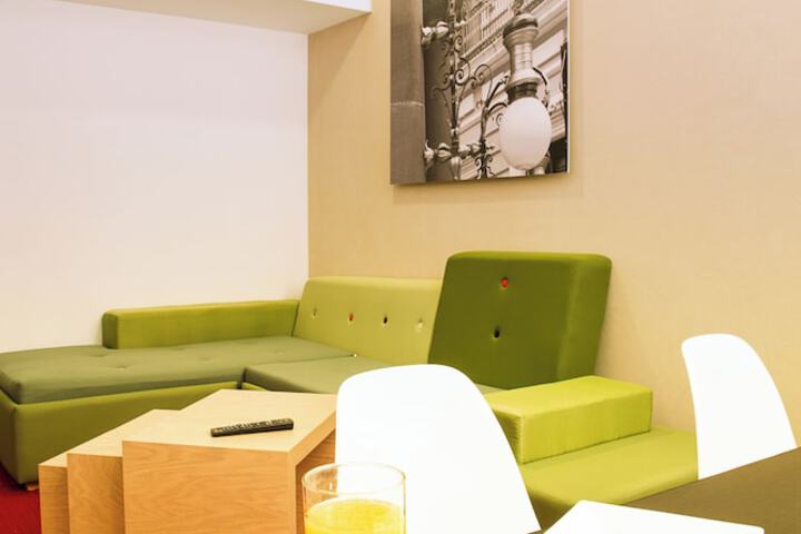 Room 19 of 54