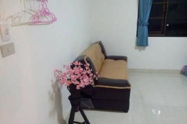 Room 18 of 29