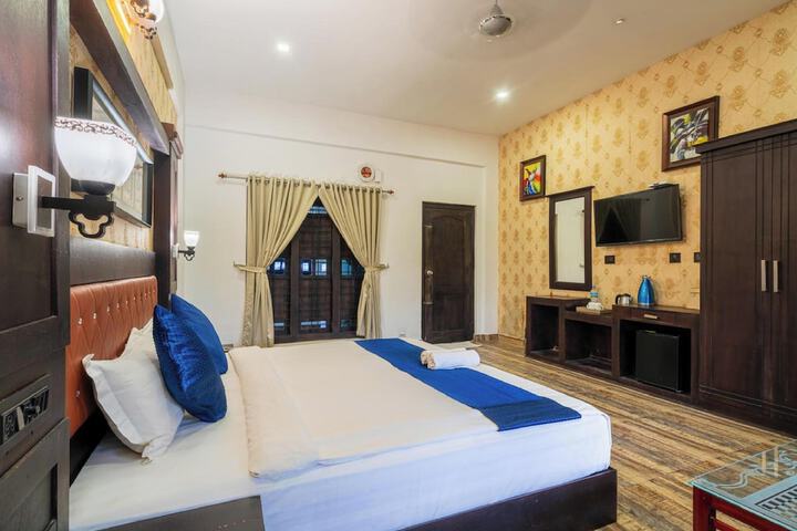 Room 7 of 29
