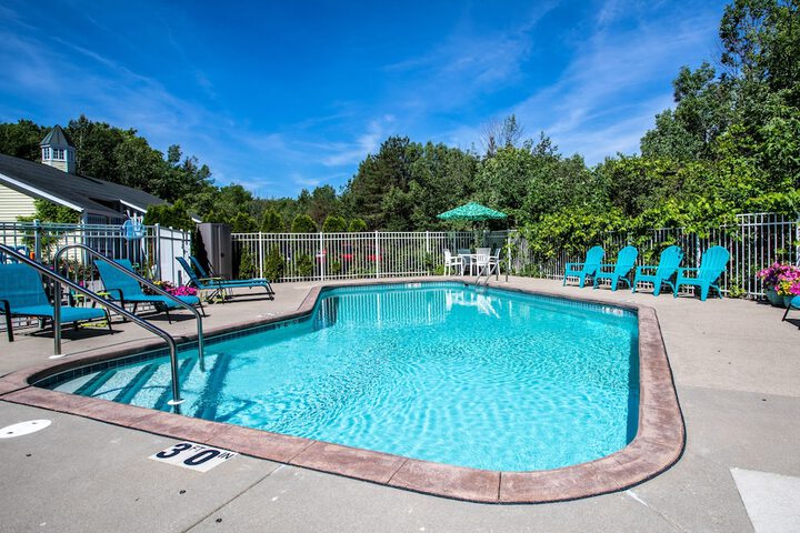 Pool image of Ephraim Motel