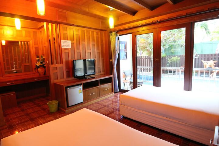 Room 4 of 45