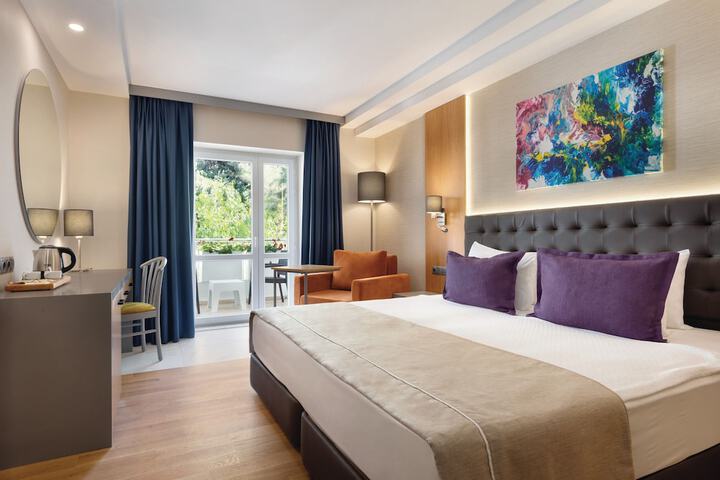 Room 20 of 71