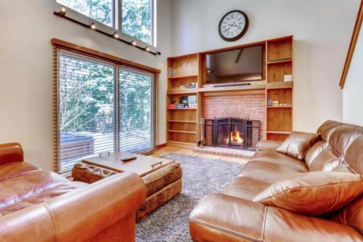 1115 Broken Lance Dr Condo in Breckenridge, CO