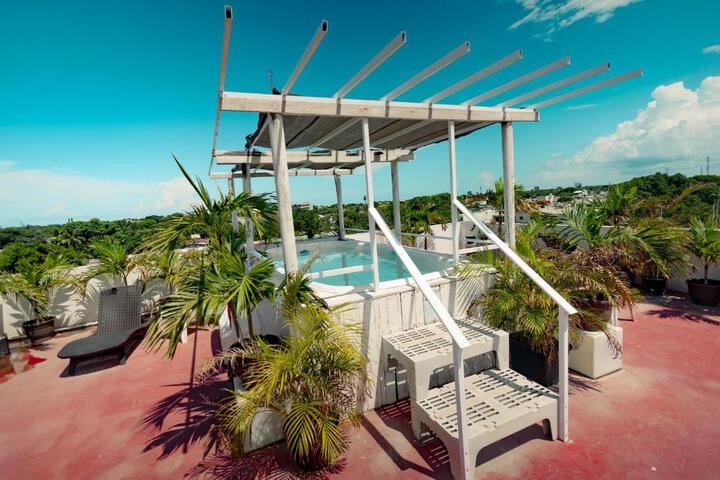Puerto Morelos Hotel Las Palmas - Near the beach