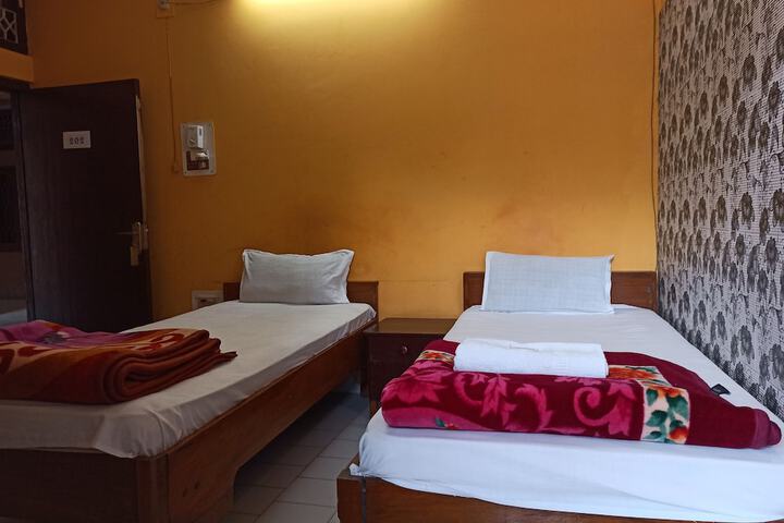 Room 7 of 17