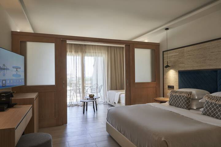 Room 20 of 79