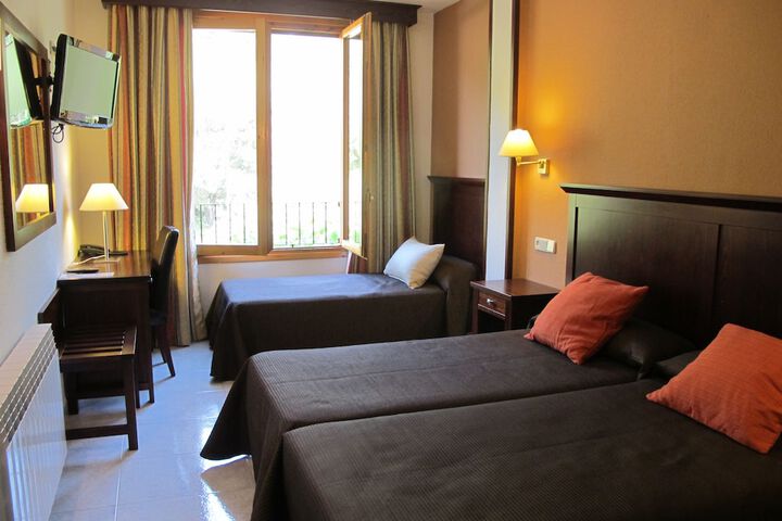Room 21 of 50