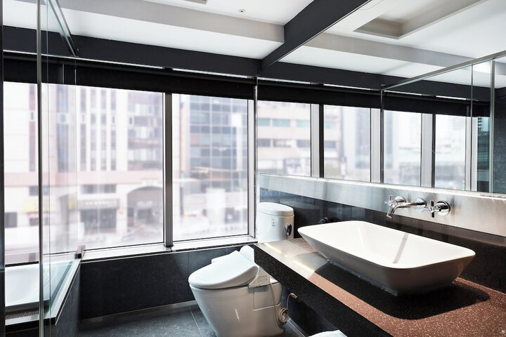 Room 61 of 72