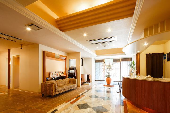 Hotel Interior 4 of 35