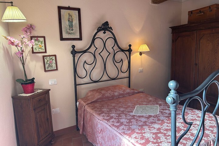 Room 40 of 157