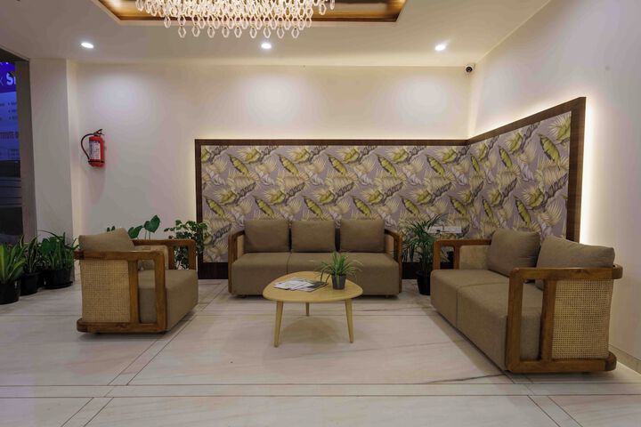 Hotel Interior 7 of 97
