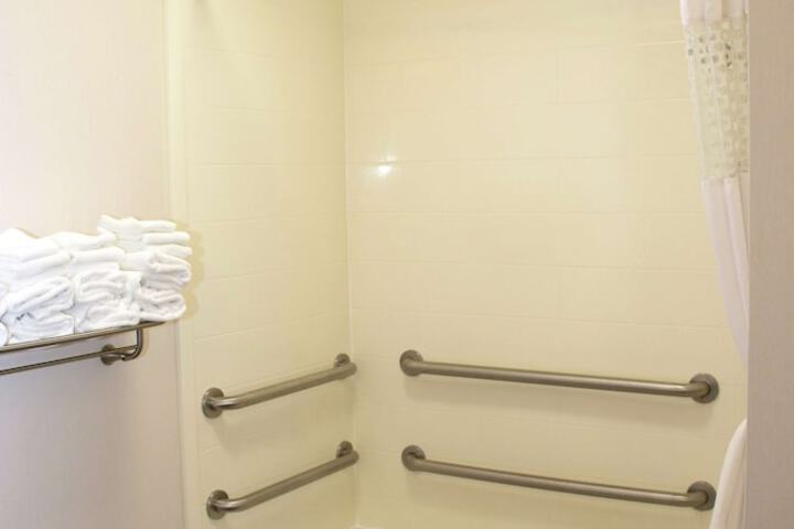 Room 20 of 27