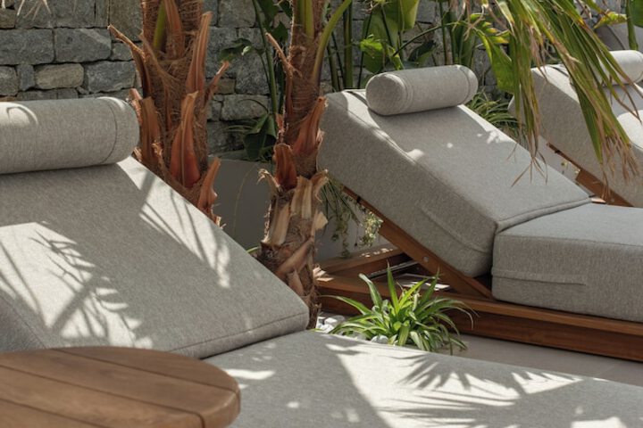 Sundeck 108 of 121