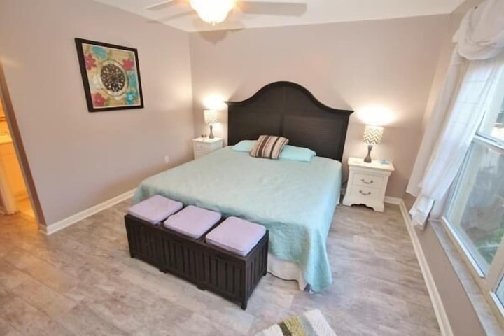 Room 42 of 264