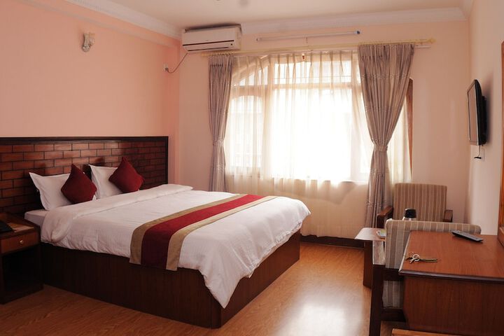Hotel Brihaspati