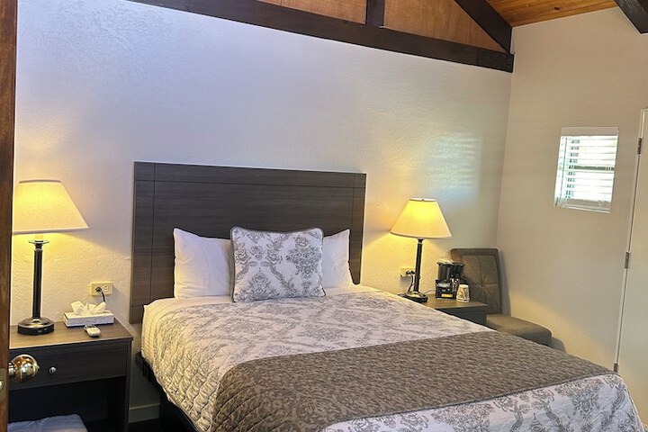 Room 22 of 89