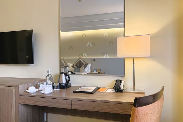 Room 16 of 57