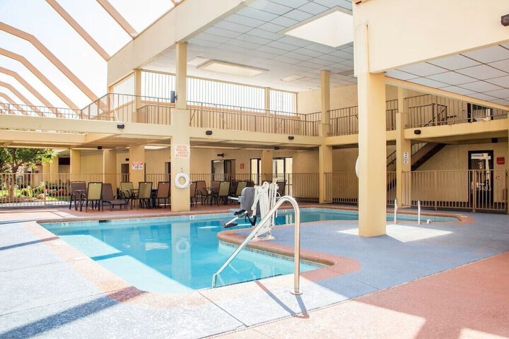 Pool 35 of 43