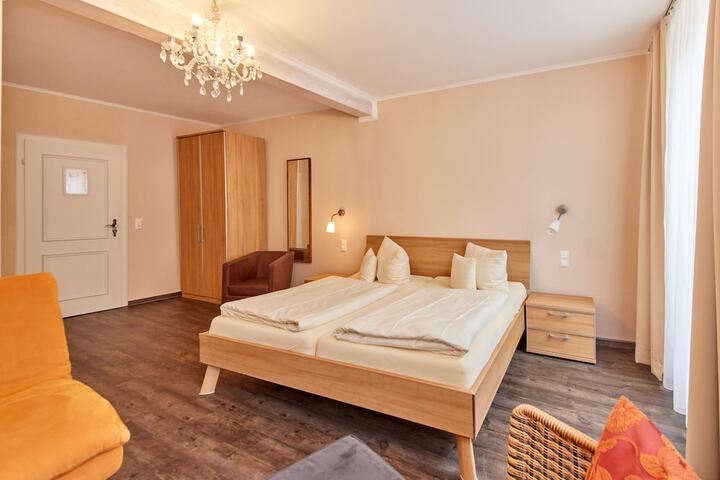 Room 18 of 45