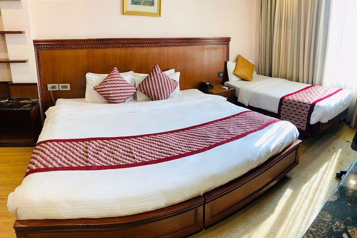 Room 17 of 61