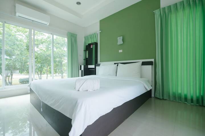 Hotel Interior 76 of 104