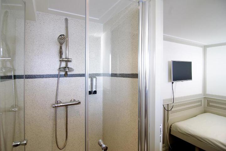 General 65 of 75