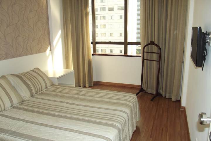 Room 5 of 30