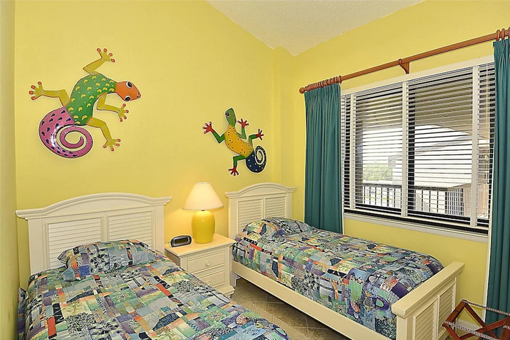 Room 2 of 24
