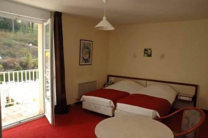 Room 7 of 43