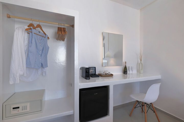 Room 34 of 119