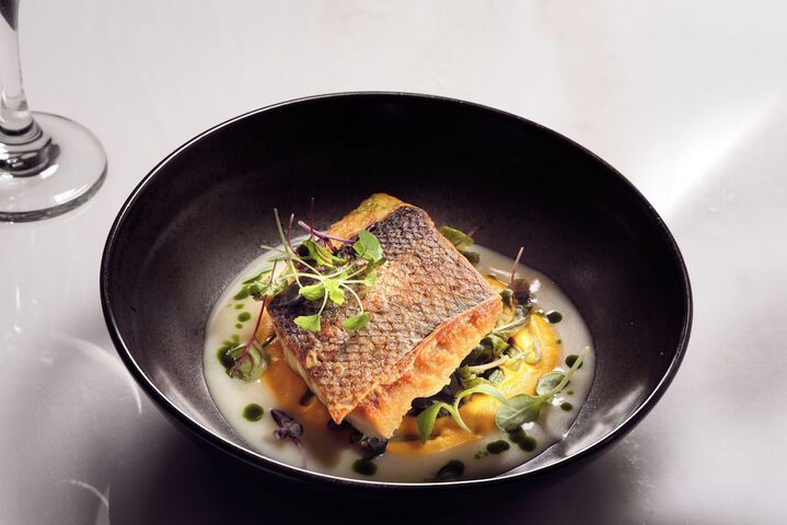 Dining 105 of 170