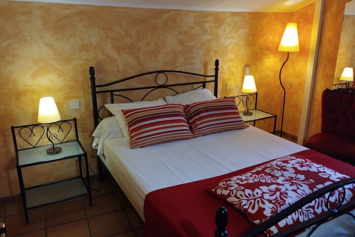 Room 13 of 73