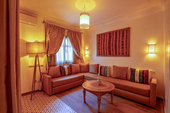 Room 17 of 24