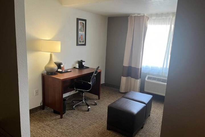 Room 18 of 31