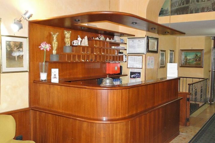 Hotel Lobby