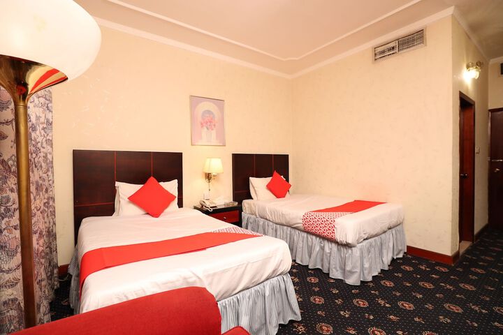 Room 7 of 31