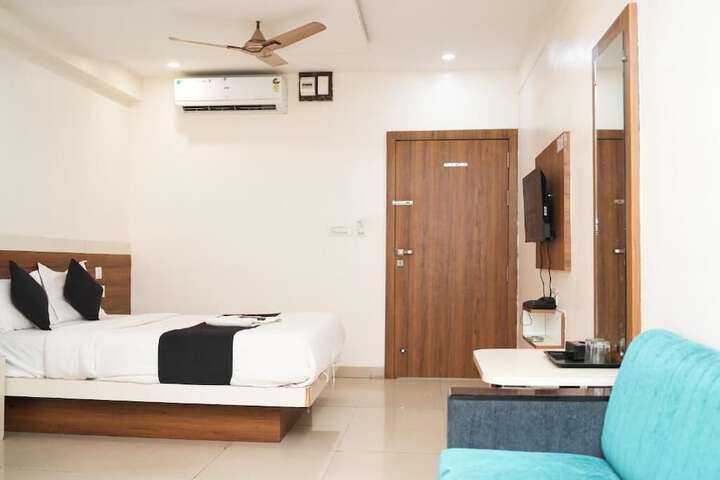 Room 16 of 23