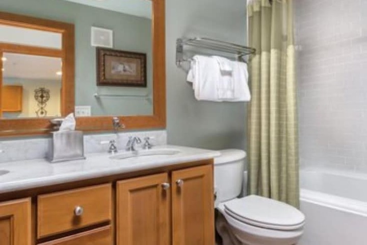 Clean Restrooms