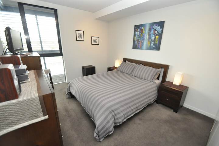 Room 12 of 90