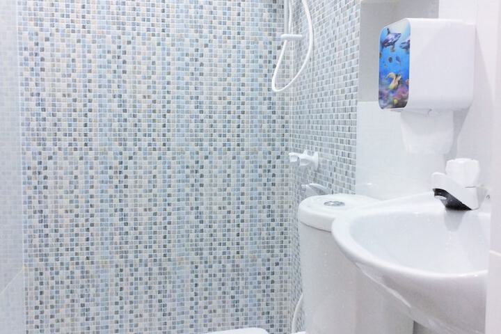 Room 10 of 10