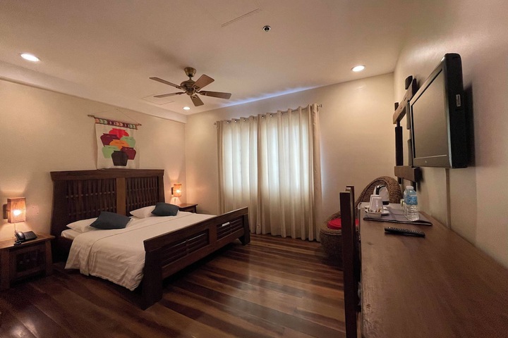 Room 21 of 68