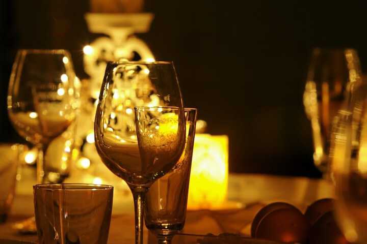 Dining 33 of 62
