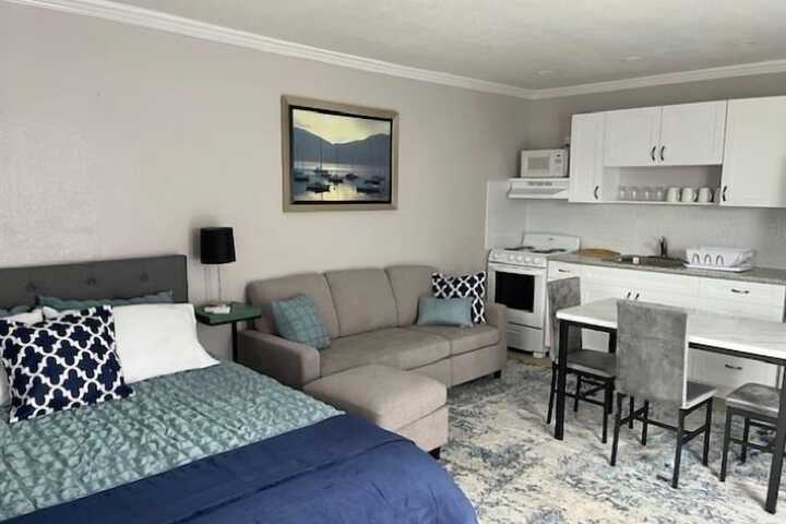 Room 9 of 56